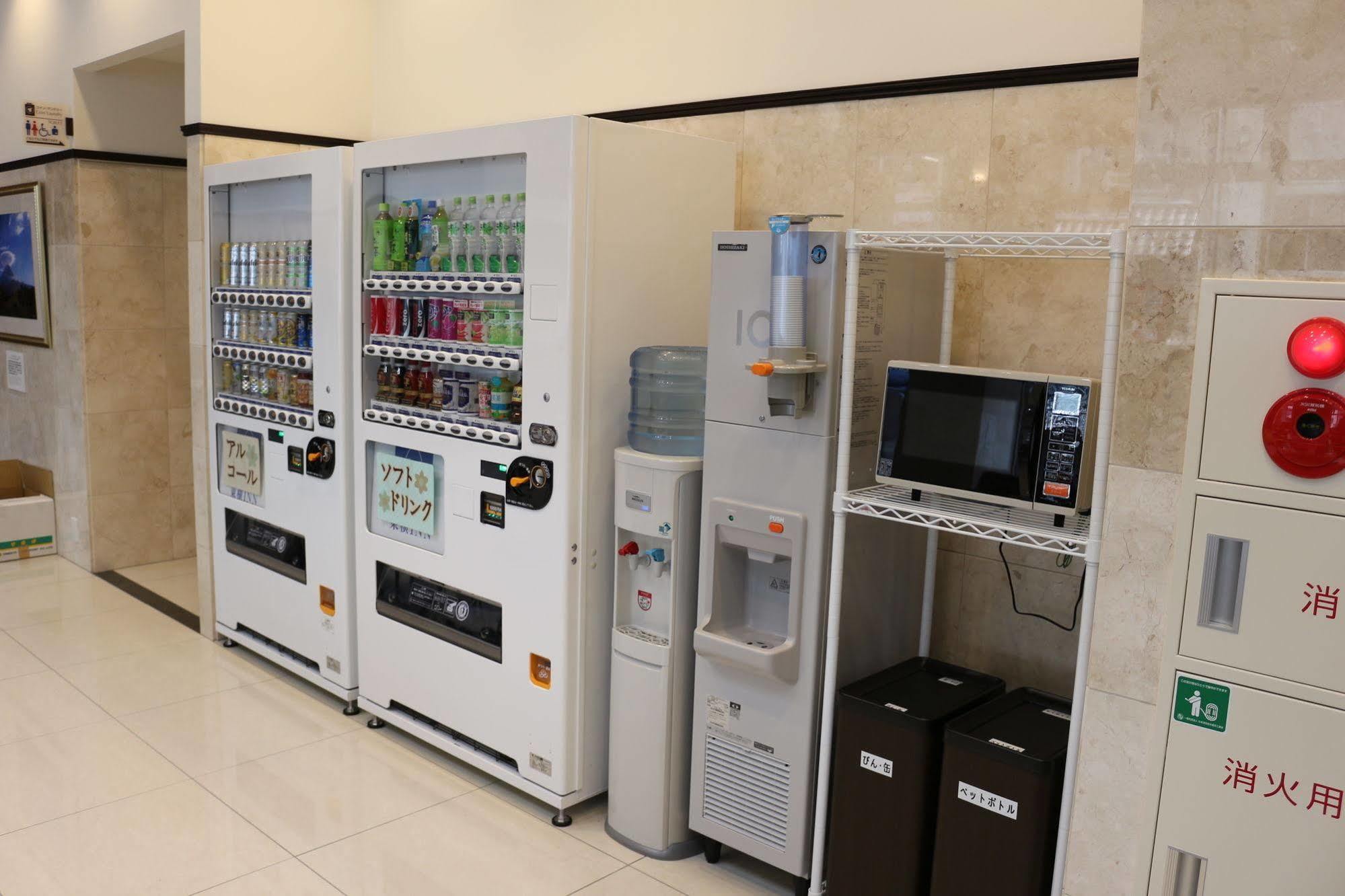 Toyoko Inn Kofu-Eki Minami-Guchi No.1 מראה חיצוני תמונה